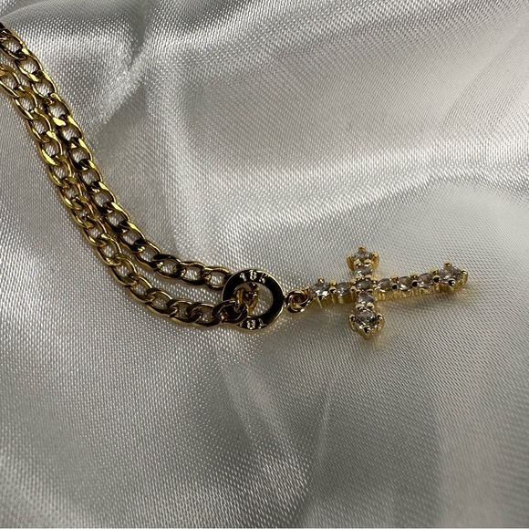 Crystal Cross Pendant Necklace - Picture 4 of 9